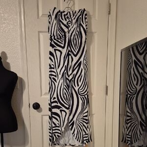 SHEIN Monochrome Striped Long Top